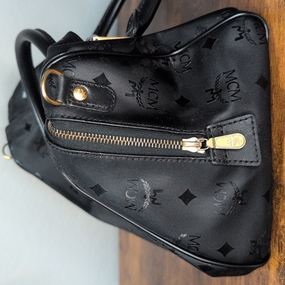 MCM Boston Bag - Picture 7 of 9